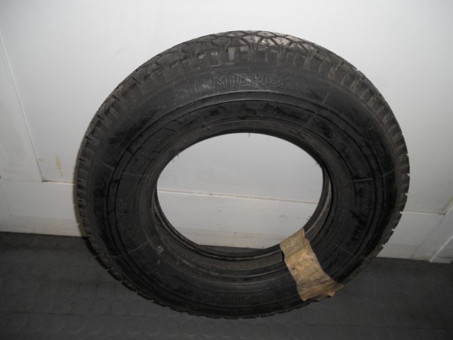 Gomme 450 - 10 Michelin